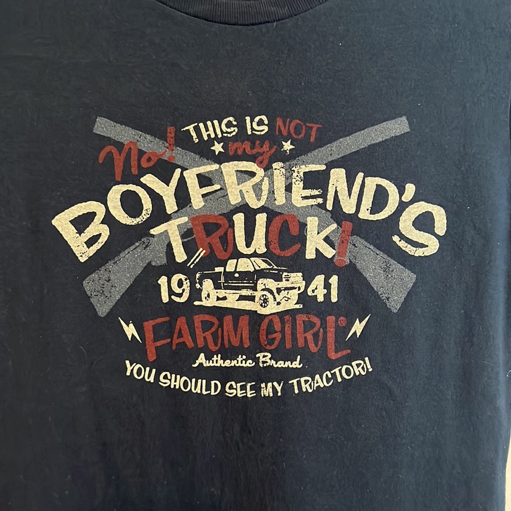 Farm Girl ladies cut tee